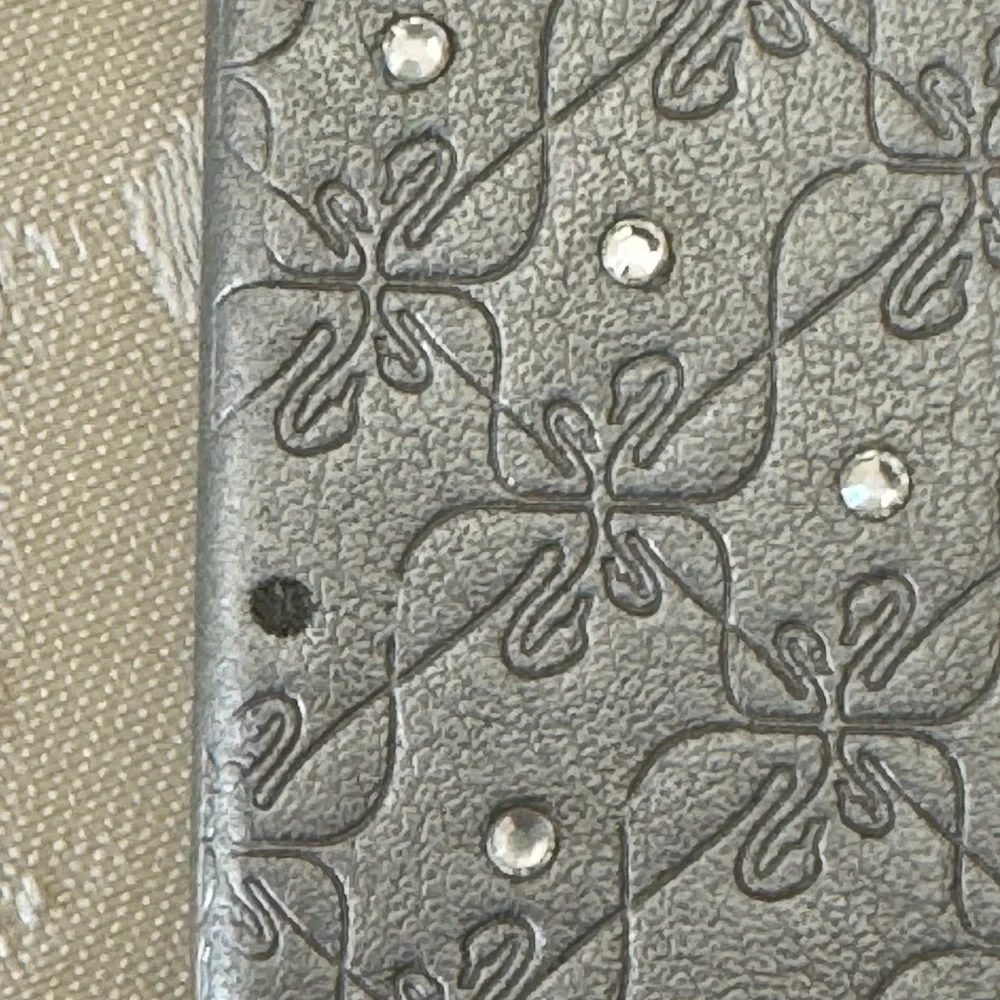 Swarovski Elegant Silver Phone Case